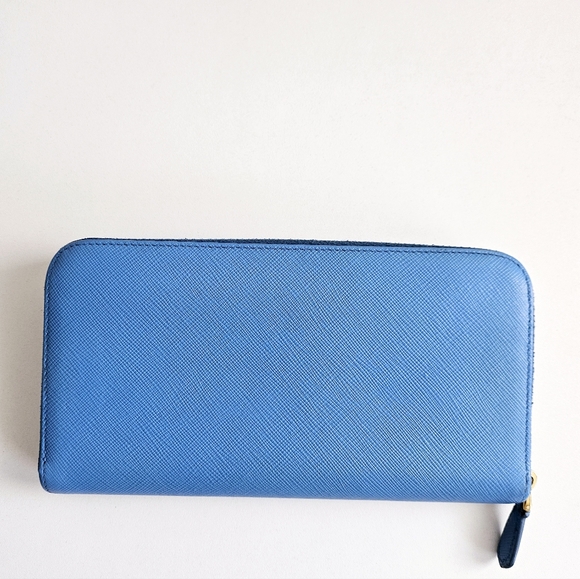 Prada Saffiano Leather Blue Bow Long Zippy Wallet - Picture 2 of 10